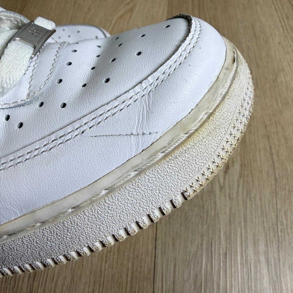 Nike Air Force 1 Low '07 Womens Size 7.5 Triple White Sneakers DD8959-100 - Picture 14 of 14
